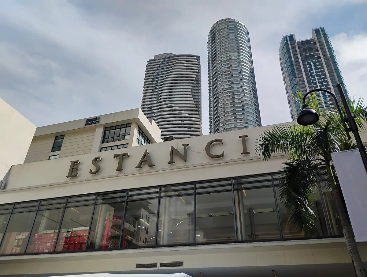 Estancia Mall in Capitol Commons, Oranbo, Pasig, with high-rise residential towers rising behind it