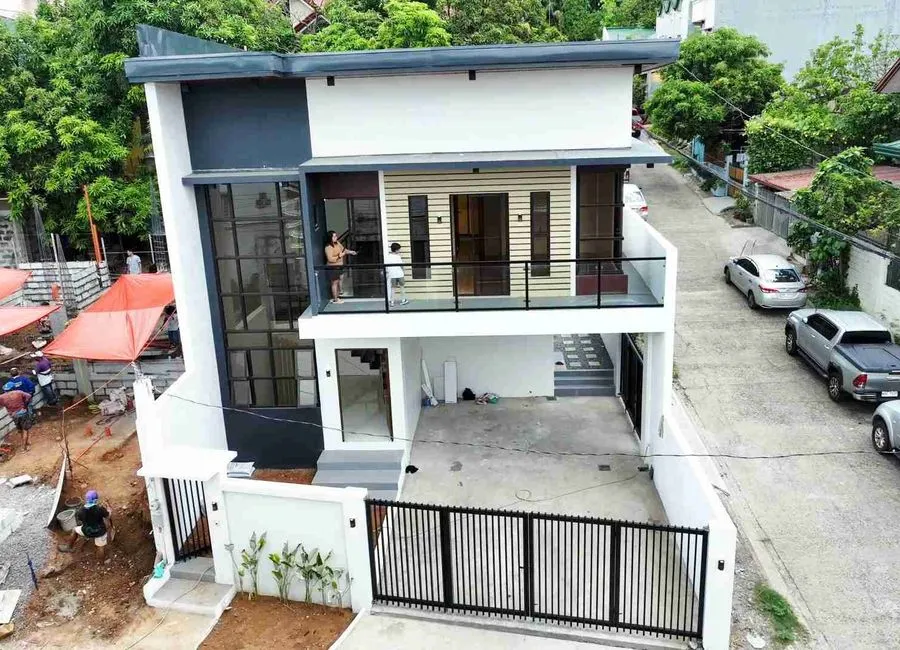 4BR Modern House with Garden in Antipolo