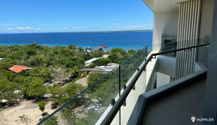 Fully Furnished 1BR Condo in Prime Lapu-Lapu City, Cebu