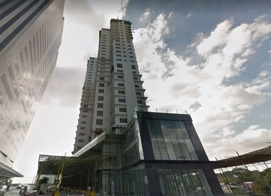 Pre-Selling 2-Bedroom Condo in Bonifacio Civic Center Tower, Taguig
